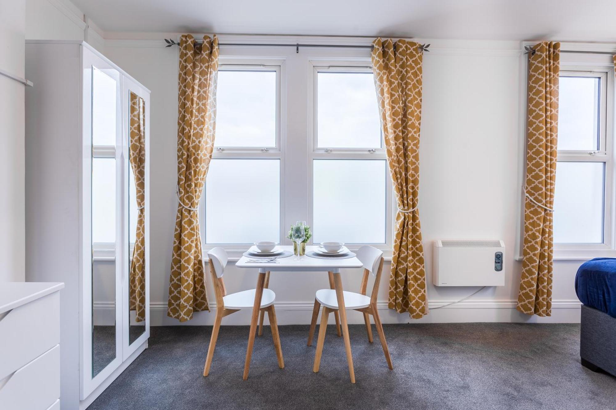 West Street Studio Apartments In Southend 外观 照片